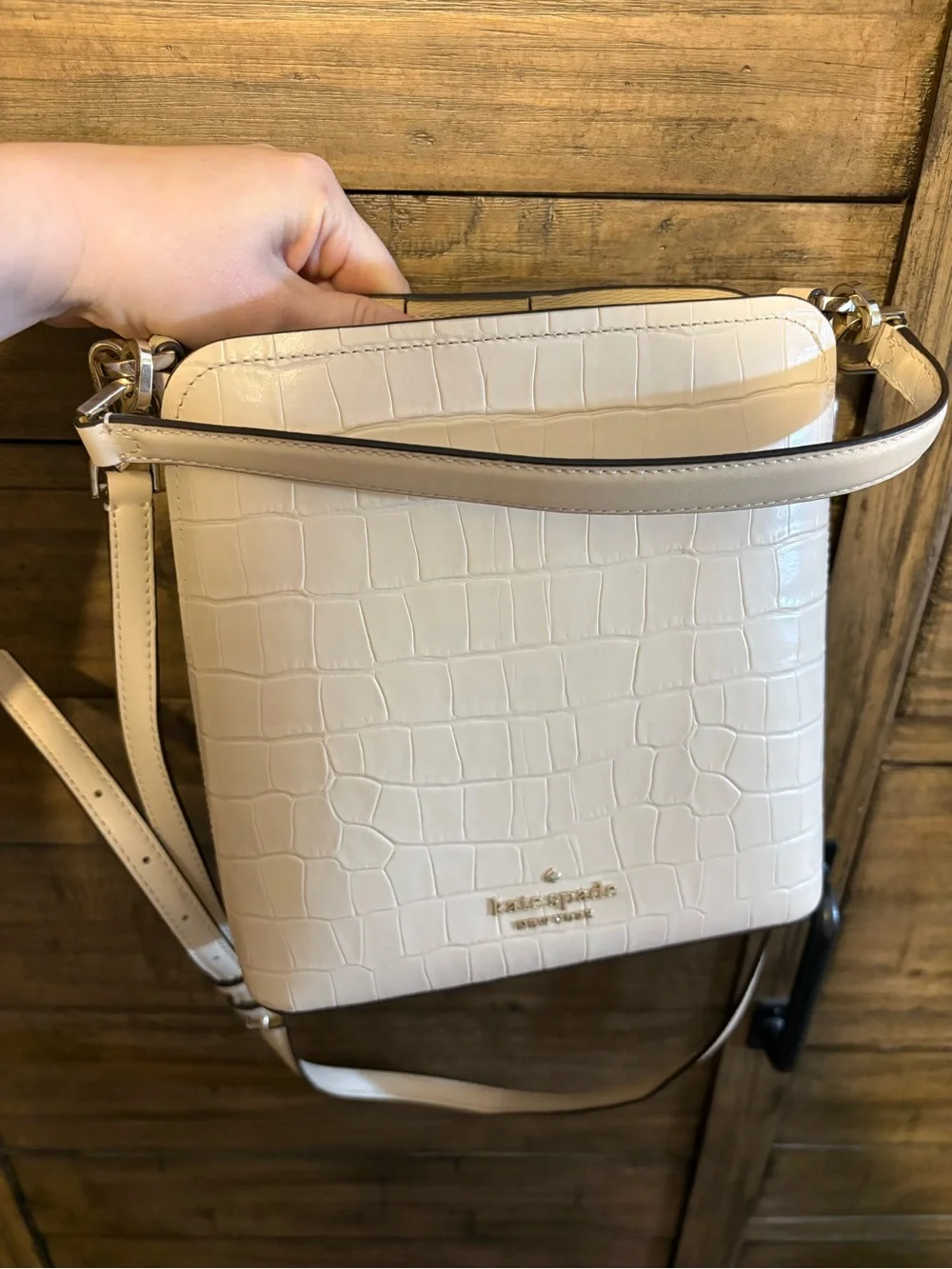Kate Spade New York Marti Croc Embossed Bucket‎ Bag Ivory Cream Crossbody Purse